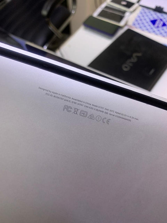 Macbook Pro 2017 A1707 16-512