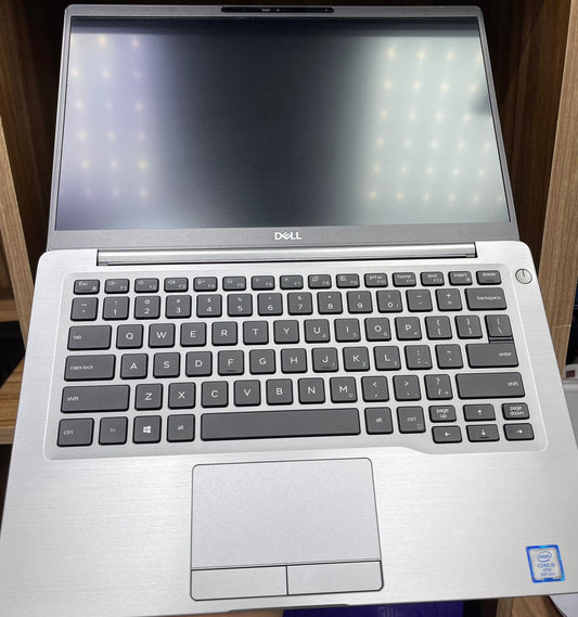 Dell latitude 7400