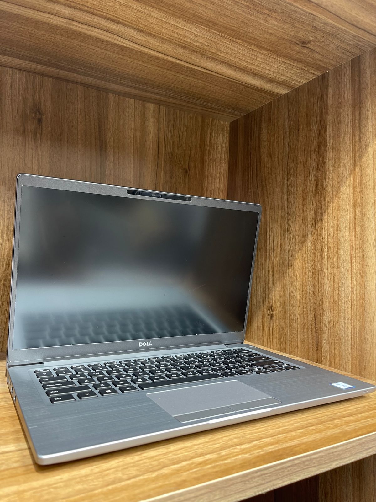 Dell latitude 7400